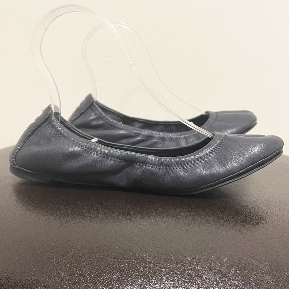 Tory Burch Eddie Navy Blue Leather Ballet Flats 6 M Folding Elastic Rim *No box*